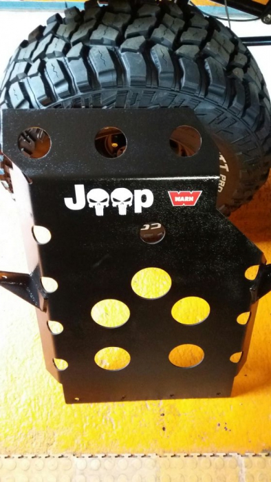 80477798_1_1000x700_vand-scut-motor-jeep-wrangler-marca-warn-oradea_rev003.jpg.02dd1dc2ceb0c54cad99af1a852bcc0c.jpg