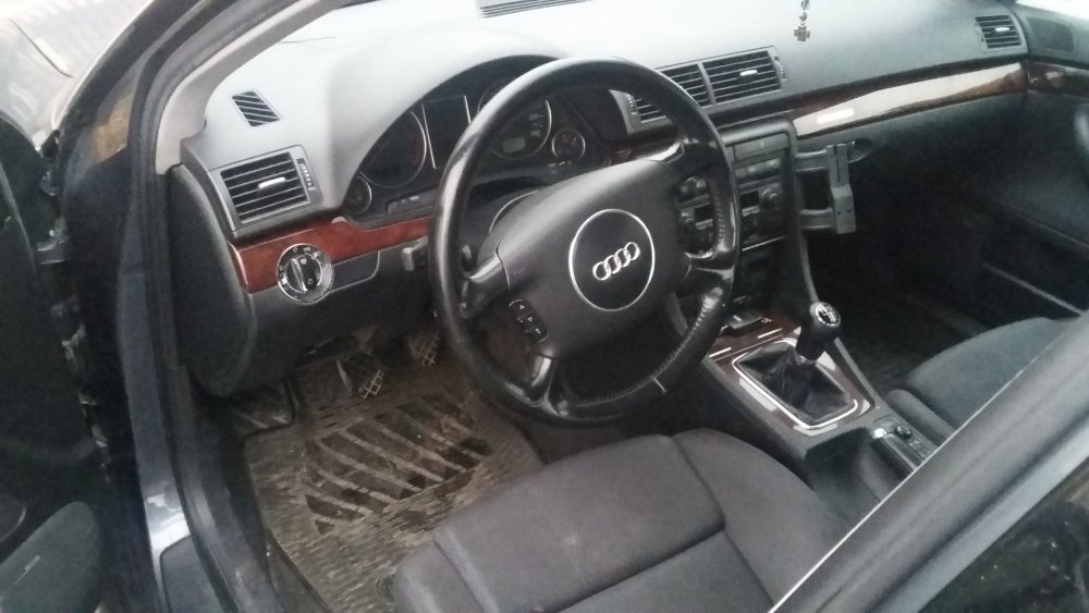 1164569172_audi4_164909.thumb.jpg.0cf638ae4630b09a39aa74900056b3d7.jpg