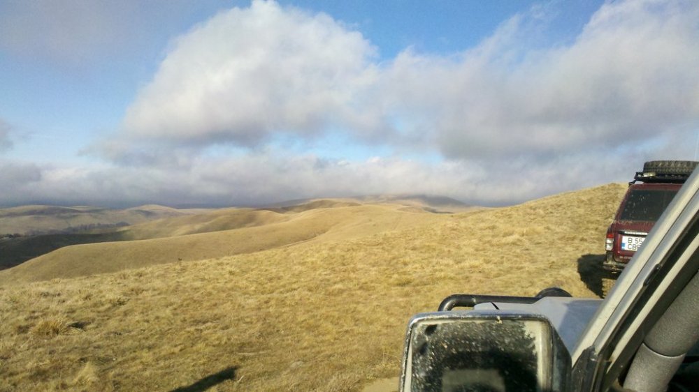 1203462289_cheia24-25nov2012080.thumb.jpg.c885490f0941c278e4b355108ff2ec0c.jpg