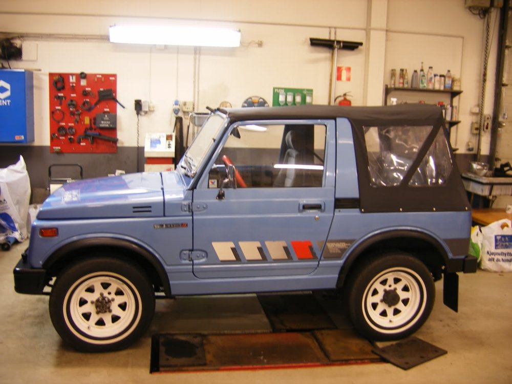1308048774_suzukioglinda.thumb.jpg.4b5aabceb701916acc2546f9707109f4.jpg