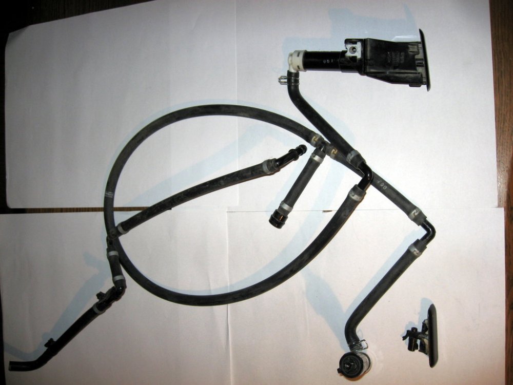 1323277855_spalatorpajero001.thumb.jpg.b3c7078611b76a3a73d3694ee5c318a8.jpg