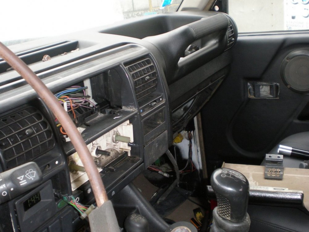 1357783171_9discovery2012.thumb.jpg.37d2c3f8be486c3ea3ea43bc641b83c5.jpg