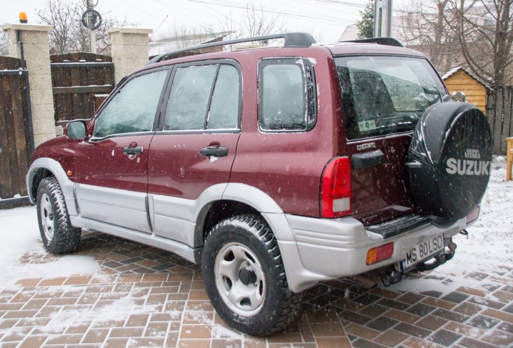 137447772_00-GrandVitara-03.thumb.jpg.6a1fbf4260322eaf75532c95603fef32.jpg