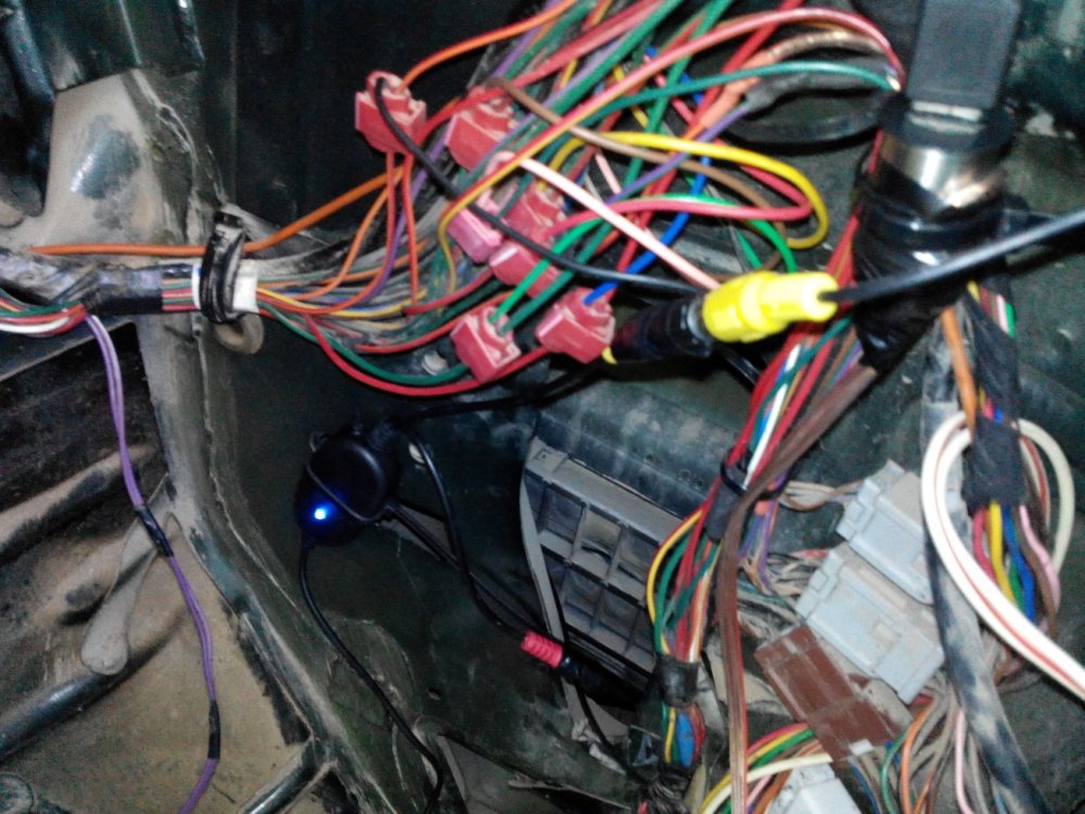 1467645261_Freelanderreardashcam4.thumb.jpg.dcde77b5c8bbeaa50424eef3f9810e46.jpg