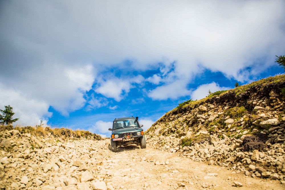 1646939071_Discovery2offroad-10.thumb.jpg.ba868c051bad02bc6a13caa856f5968d.jpg