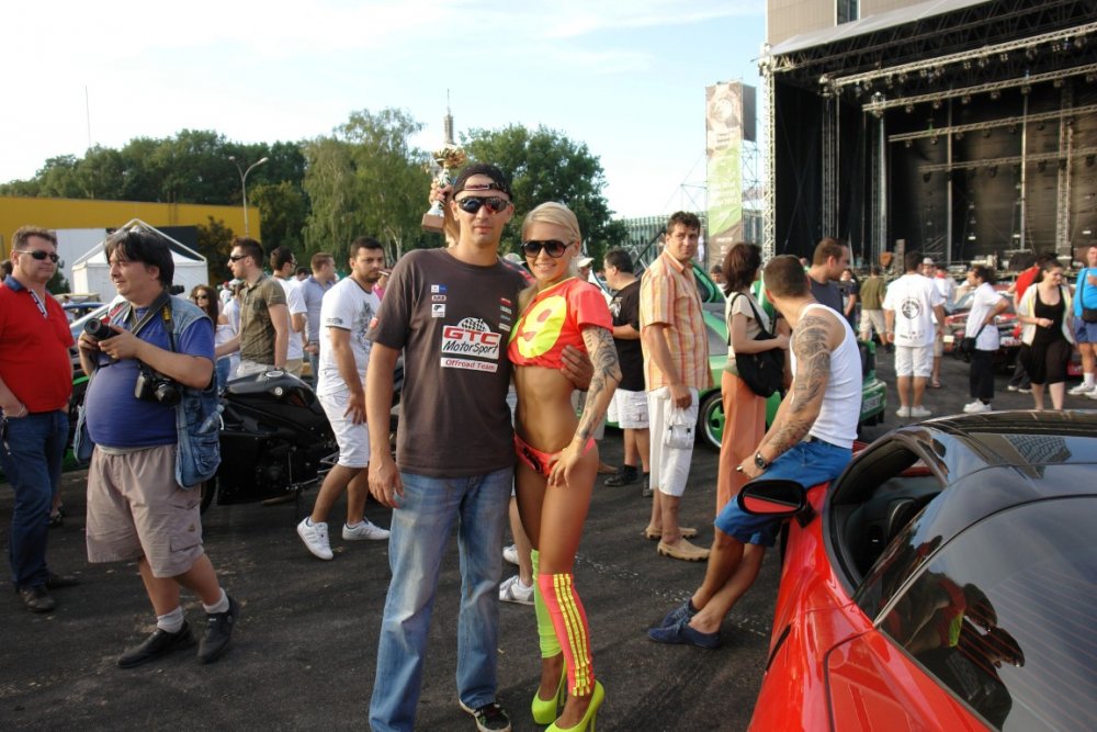 1857844514_12(Medium).thumb.jpg.6abca474e60b025b0d9ddfc205fa3680.jpg
