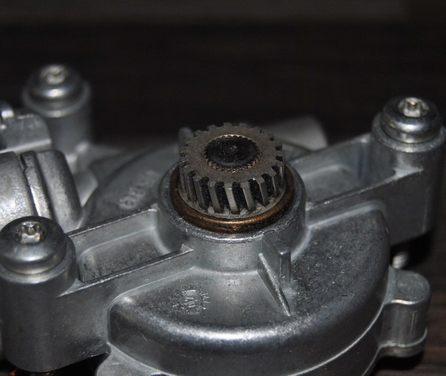 199032441_motorastrapa.thumb.jpg.8c3ecd3fba29eafb8416f5dfbf2bc9f8.jpg