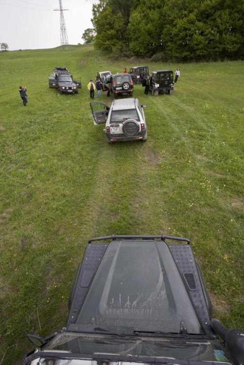 294723171_LandRoverSighisoara2011.thumb.jpg.2ff9d2c8faba08d81ee2a7790d937c2f.jpg
