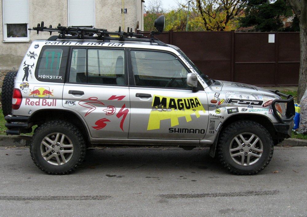 392450858_MitsubishiPininoff-road002.thumb.jpg.05258dd724a10a6d131e87aa39127a7e.jpg