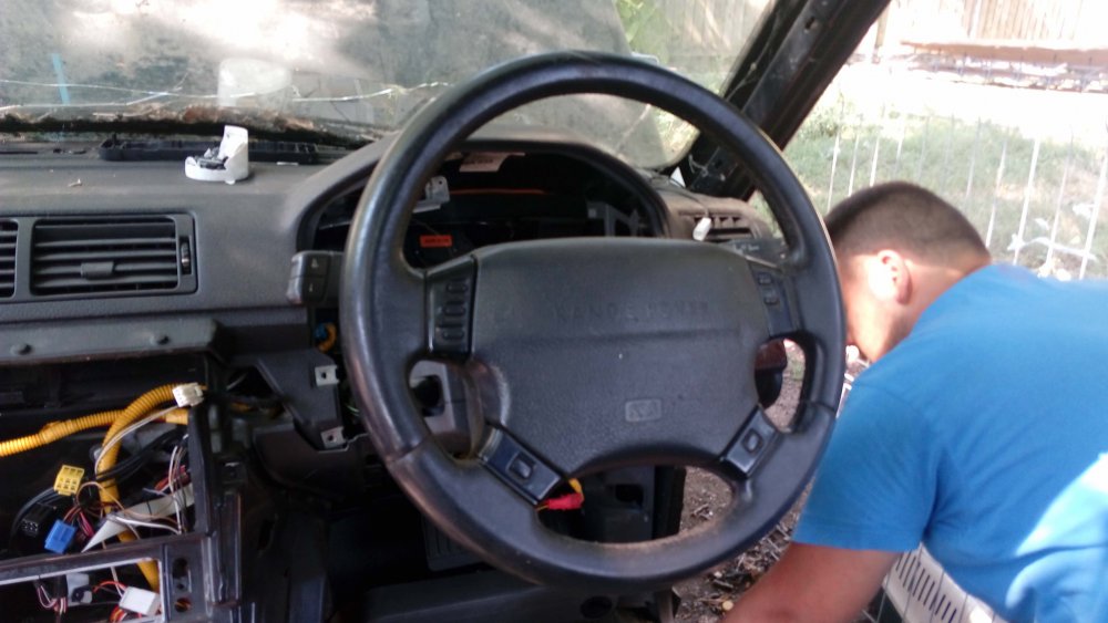 487210602_VOLANRANGEROVERP38.thumb.jpg.57ec06693dfd18584d676dd81f052091.jpg