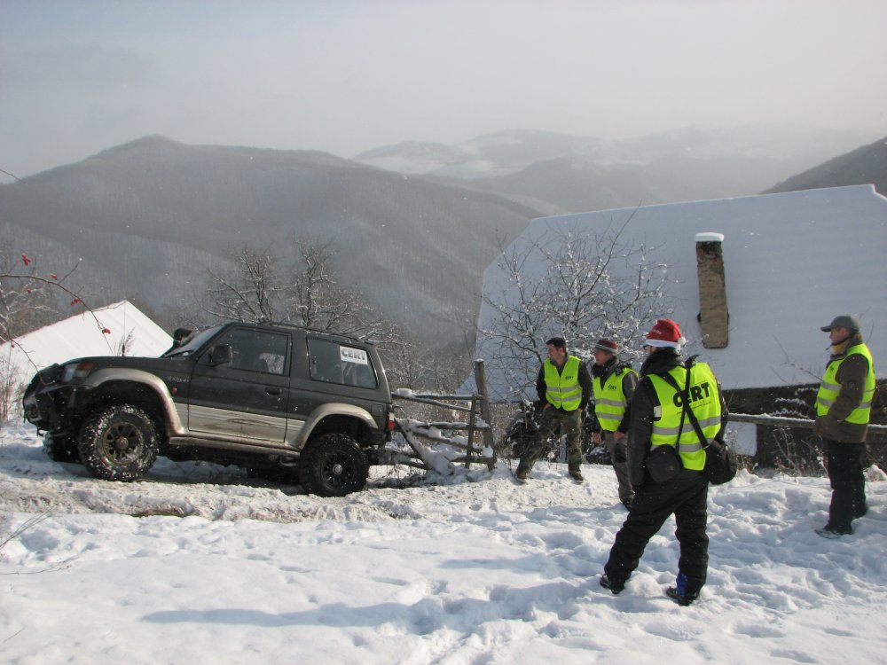 55974396_Craciun2010CERT027.thumb.jpg.95a7ea59337e36de76de189efc500f42.jpg