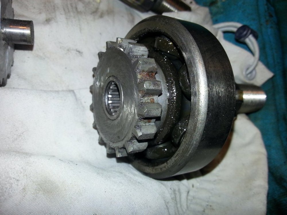 822035745_montarerulmentradial2.thumb.jpg.9739fd44dfeb33079eb8db7e5195f609.jpg