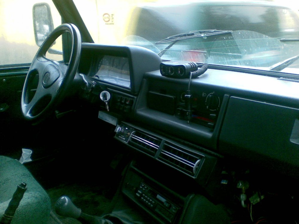ARO2442LT_Bord1.thumb.jpg.3eda281ee9eea92ed64e3471adefe70c.jpg