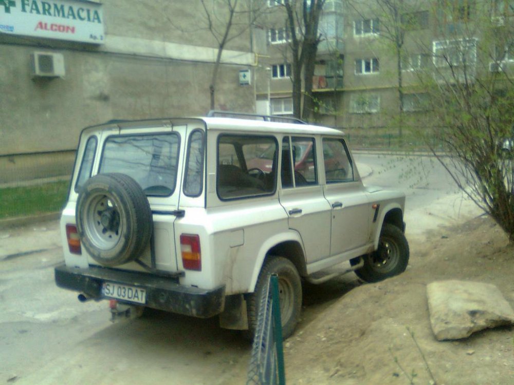 ARO244L25Alb_DrSpate_29_03_11.thumb.jpg.8ebf47dbbd1a865860f0ec7c18a46a77.jpg