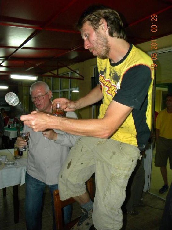 DSCN4809.thumb.jpg.f6cf6927c2838c1ab23db7c2a5511dca.jpg