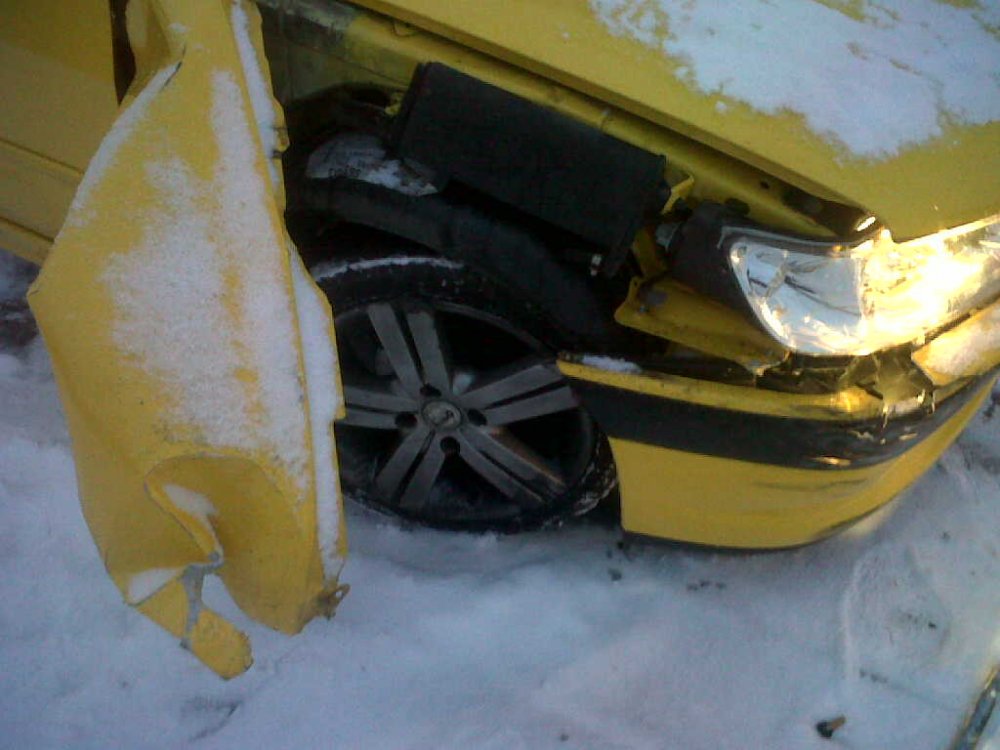 IMG00668-20120203-1747.thumb.jpg.757b8e367d09833084b77abf2b8819bf.jpg