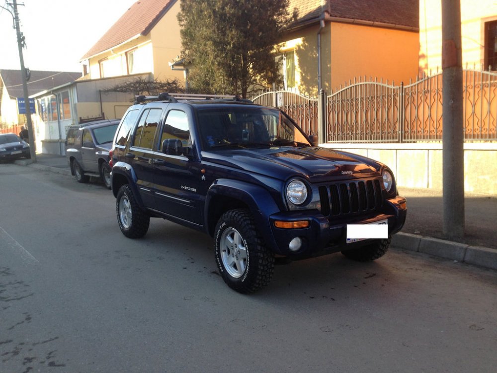 Jeep01modif.thumb.jpg.1a962e7d4536ae034688ed23895bf482.jpg