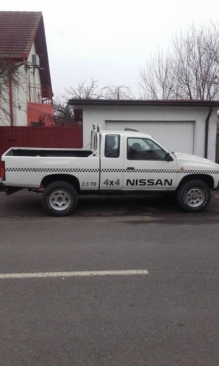 Nissan.thumb.jpg.a436aec41944f8ce4ad2d02f857c3b7f.jpg