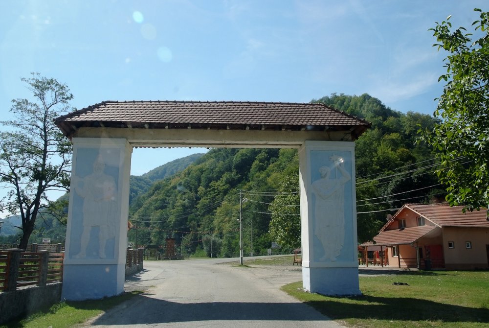 Poza_20130909_105145.thumb.jpg.85073043b8a7c78db5c3325f65070056.jpg