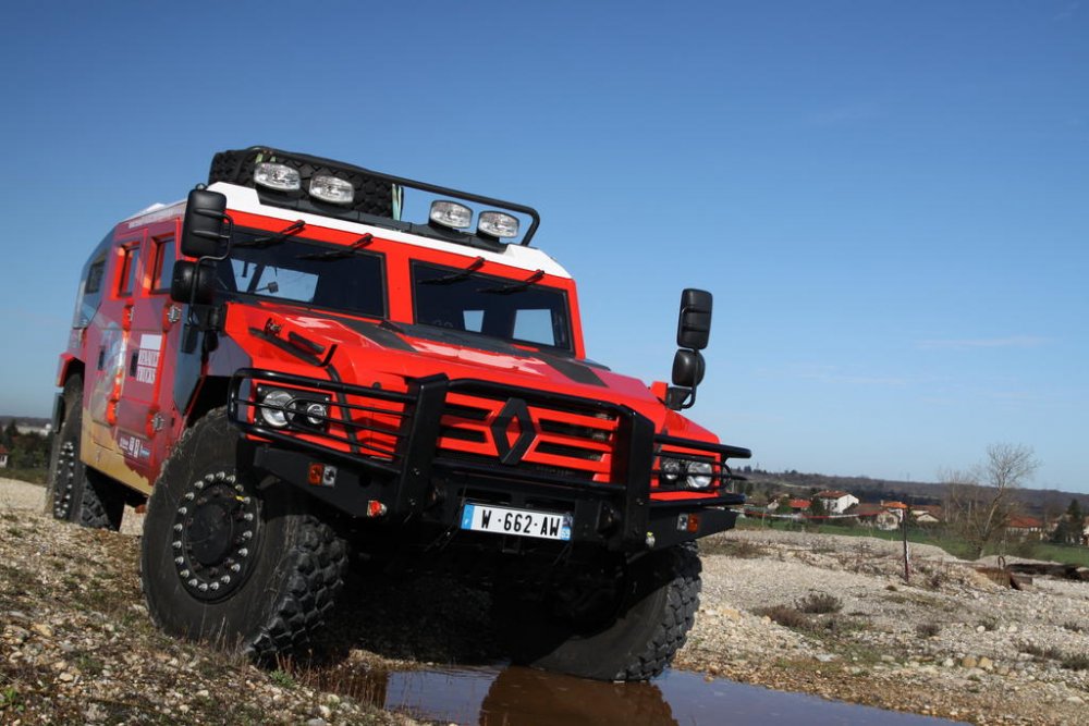 S0-Contact-Renault-Sherpa-le-lourd-des-steppes-177528.thumb.jpg.ce1aa556a8fcc83845d6ce8355be8f94.jpg