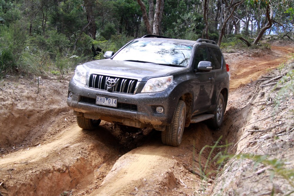 Toyota_Prado_SWB_110.thumb.jpg.a631d86e5bd68a2ef4db82939ed53cfe.jpg