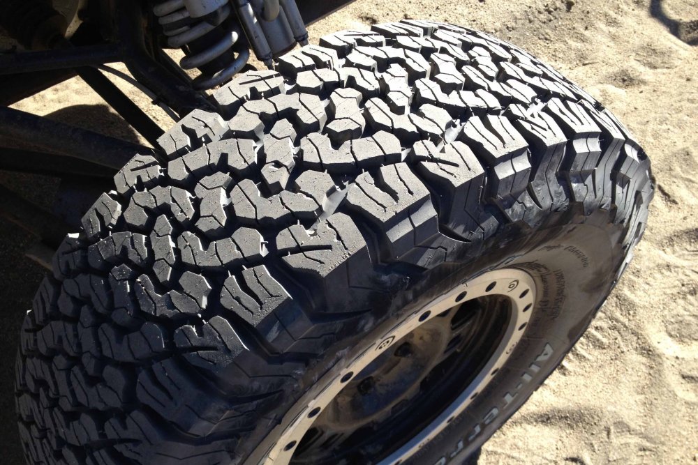 breaking-baja-bfgoodrich-ko2-tackles-worlds-toughest-terrain11.thumb.jpg.987e014802cca8a4f2e3c8c4c789e0b8.jpg