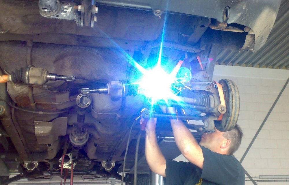 chassis5.thumb.jpg.1b80c0571ea5fce105a69c7ade048476.jpg