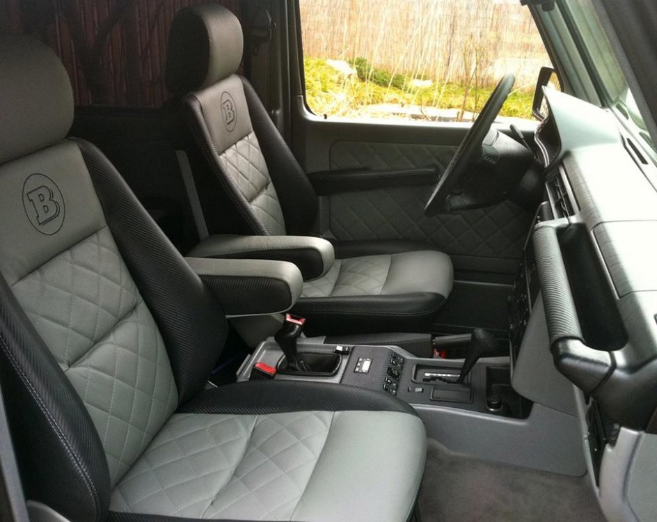 interior.thumb.jpg.43af670d80aadcaf7df6a8920a015eb1.jpg