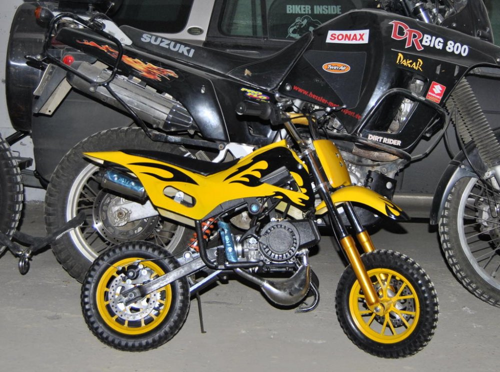 minimot3.thumb.jpg.303210390da4fb2146b7b553c4c45e23.jpg