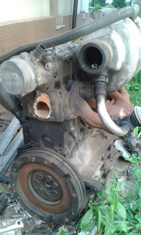 motor2.thumb.jpg.db2dfab32d24faf2932f6b06781fbc02.jpg