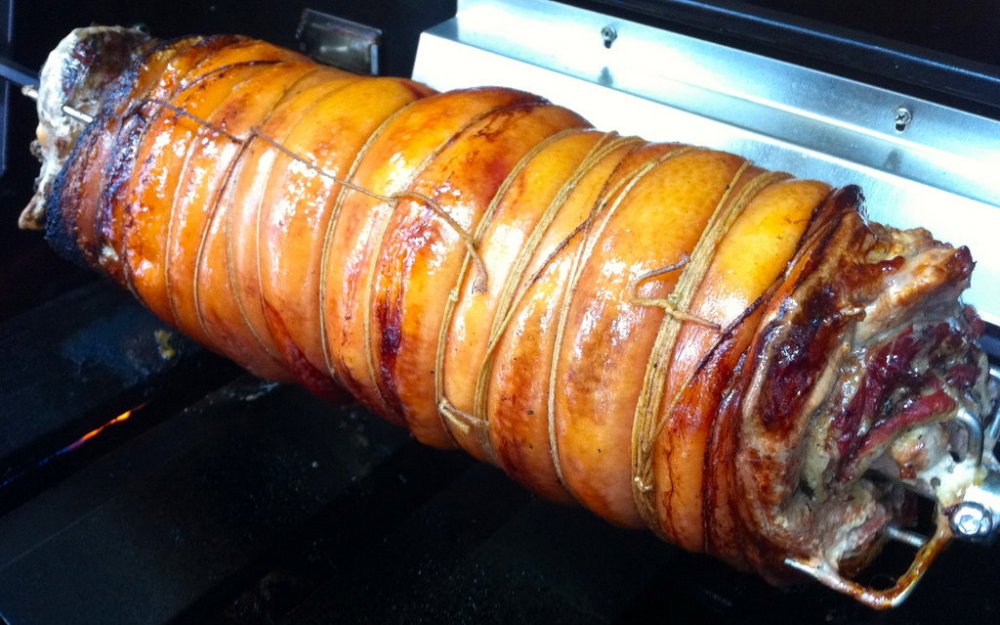 porchetta2.thumb.jpg.637b4cba52ea5cc745a5038830d1c03d.jpg