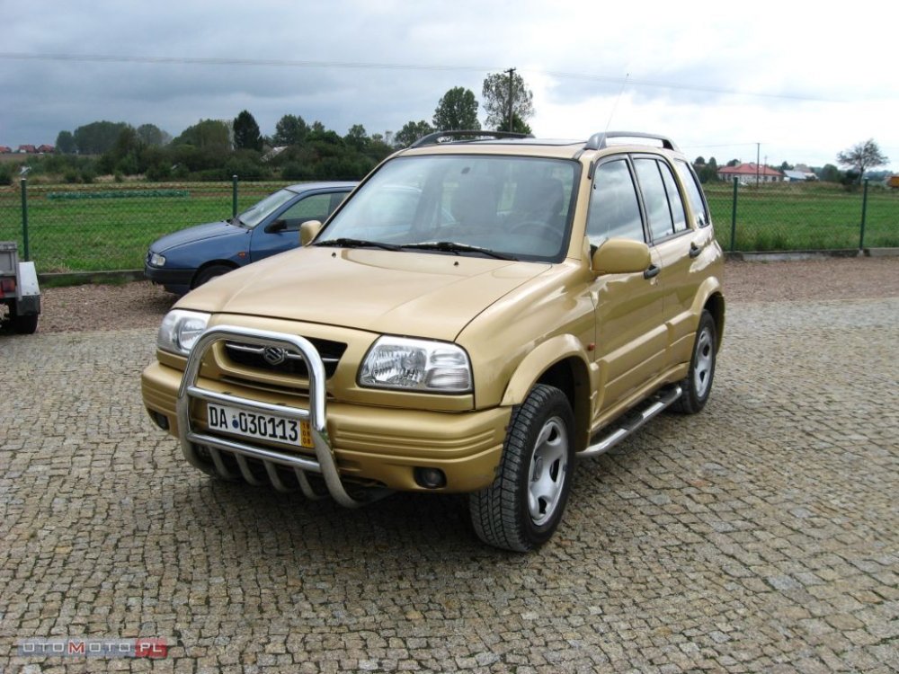 suzuki_grand_vitara_02.thumb.jpg.a289dc660c234ab0e07b80d1d6097309.jpg